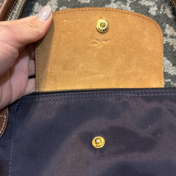 Longchamp purse - Picture 3 of 3